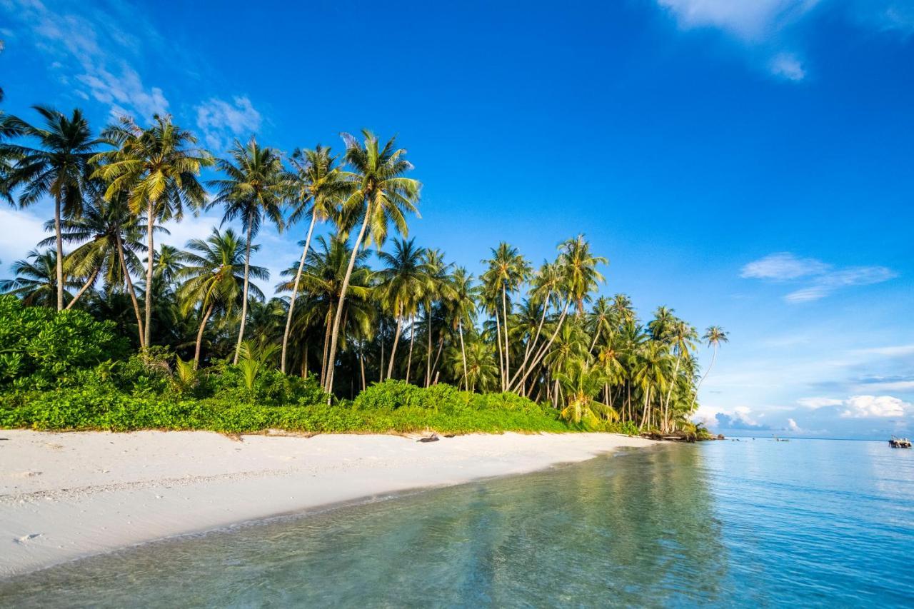 Hotel Tailana Island Pulau Banyak Alaban Exterior foto
